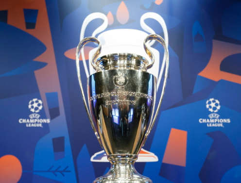 梅西阴影下的足球新星：佩德里闪耀时刻